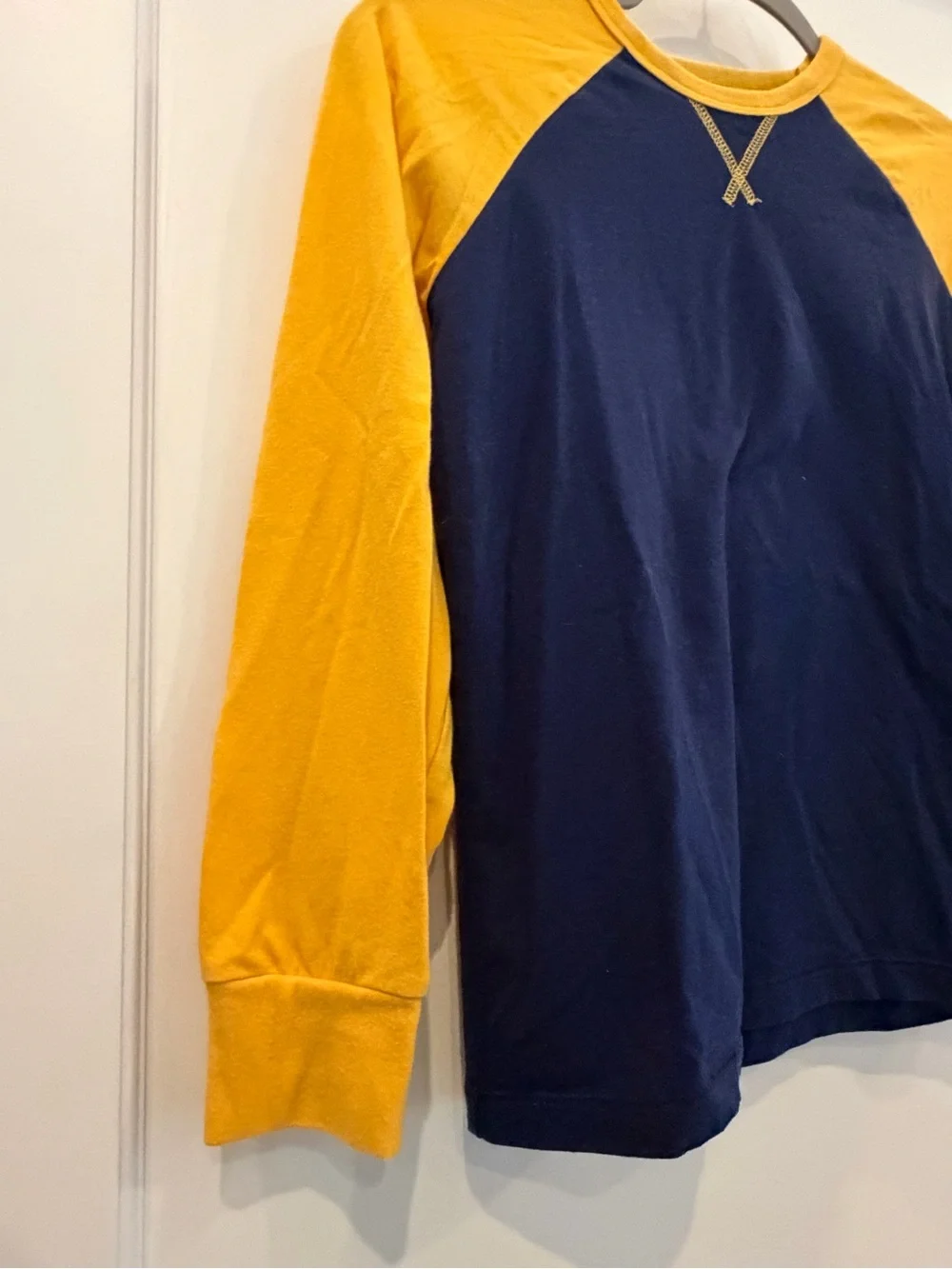 GAP raglan baseball shirt navy blue and yellow, boys size large